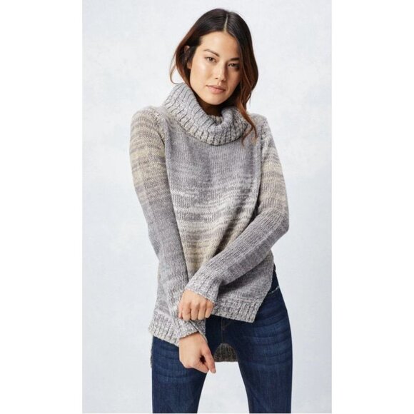 Lovestitch Jia Turtle Neck Hi-Low Sweater in Gray/Cream - Sz M - NWT - Picture 1 of 9